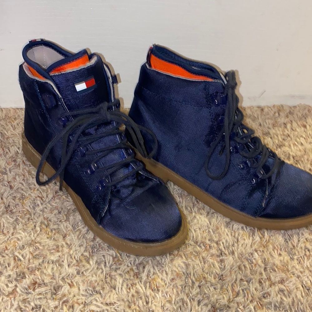 Blue Tommy Hilgiher boots size 5
